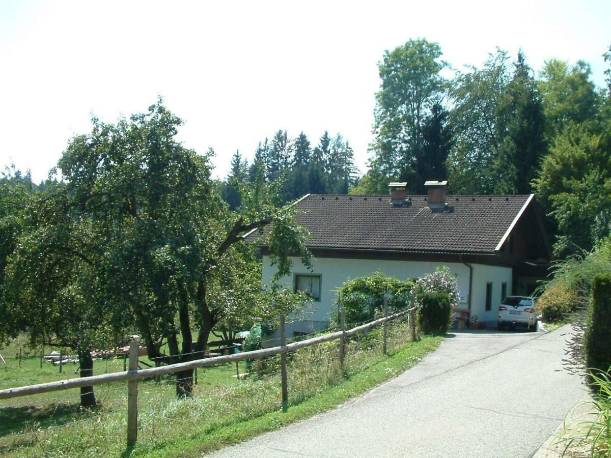 Ferienwohnung Woid Mandl Velden am Woerthersee Exterior photo